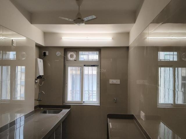 2 BHK Apartment in Ghatkopar East for resale Mumbai. The reference number is 18264608