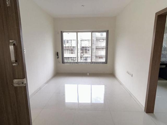 2 BHK Apartment in Ghatkopar East for resale Mumbai. The reference number is 19699904