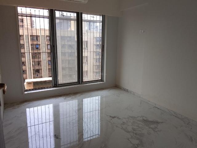2 BHK Apartment in Ghatkopar East for resale Mumbai. The reference number is 19731916