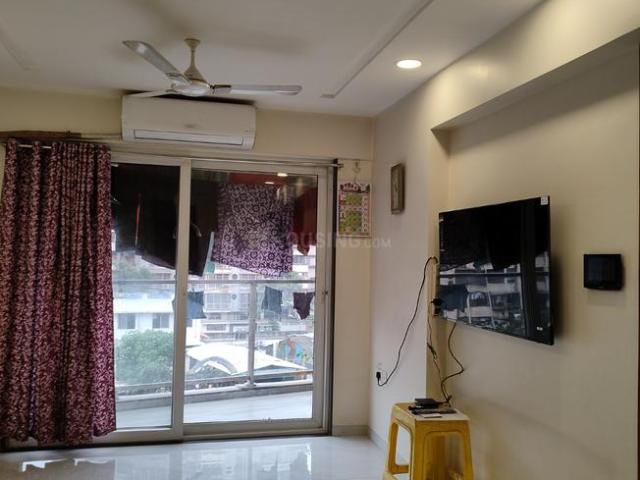 2 BHK Apartment in Ghatkopar East for resale Mumbai. The reference number is 19929532