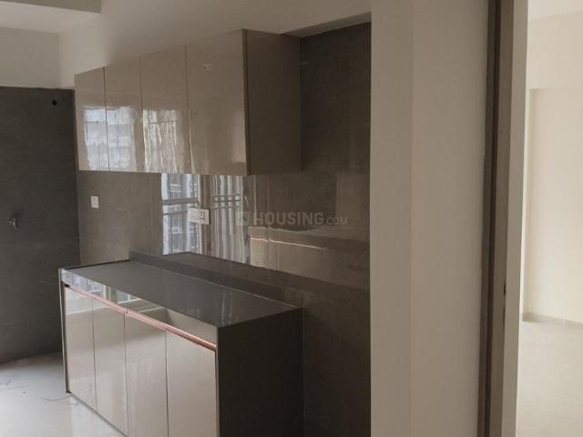 2 BHK Apartment in Ghatkopar East for resale Mumbai. The reference number is 19225302