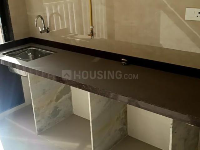 2 BHK Apartment in Ghatkopar East for resale Mumbai. The reference number is 19255673