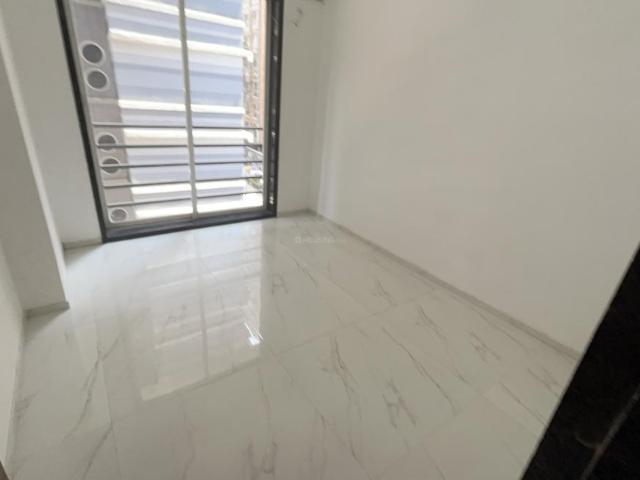 2 BHK Apartment in Ghatkopar East for resale Mumbai. The reference number is 20462117