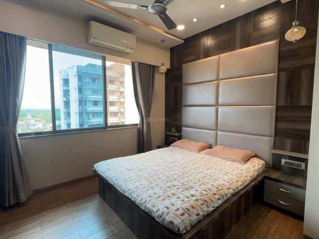 2 BHK Apartment in Ghatkopar East for resale Mumbai. The reference number is 20574316