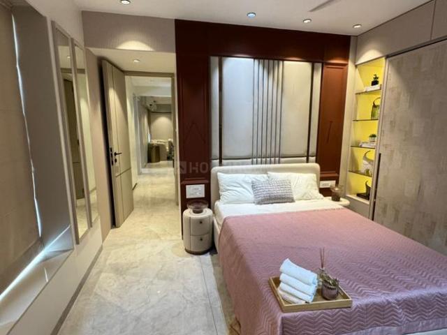2 BHK Apartment in Ghatkopar East for resale Mumbai. The reference number is 20819883
