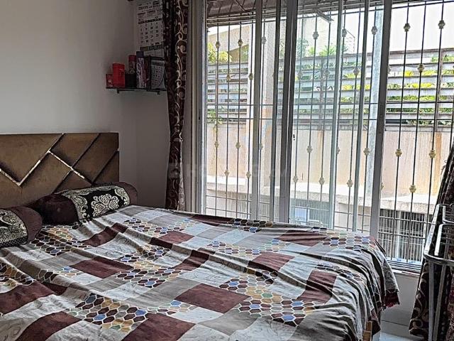 2 BHK Apartment in Ghatkopar East for resale Mumbai. The reference number is 20020969