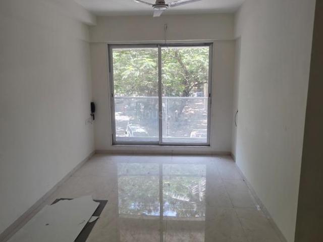 2 BHK Apartment in Ghatkopar East for resale Mumbai. The reference number is 20307876