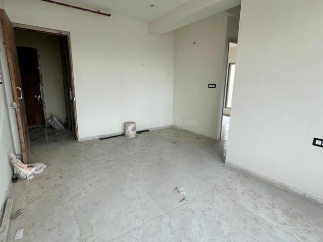 2 BHK Apartment in Ghatkopar East for resale Mumbai. The reference number is 20371554