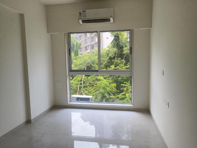 2 BHK Apartment in Ghatkopar East for resale Mumbai. The reference number is 20379653