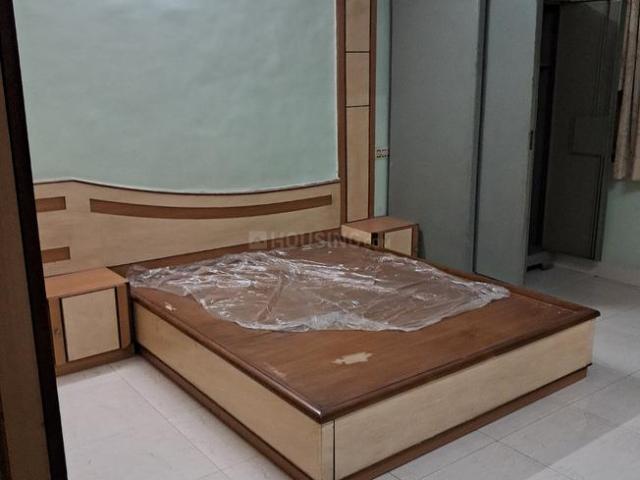 2 BHK Apartment in Ghatkopar West for rent Mumbai. The reference number is 14184359