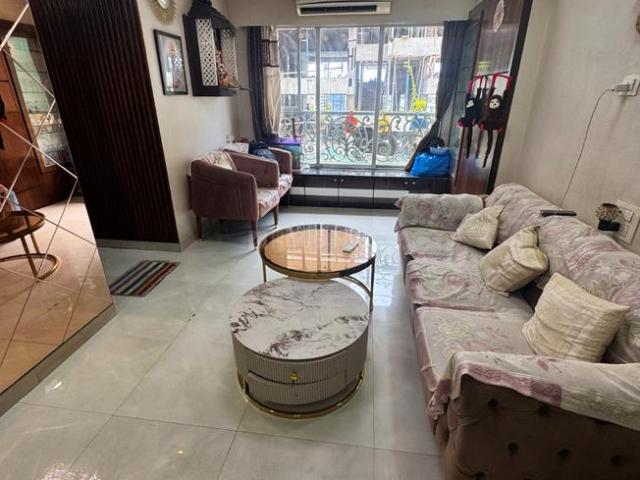 2 BHK Apartment in Ghatkopar West for rent Mumbai. The reference number is 20521791