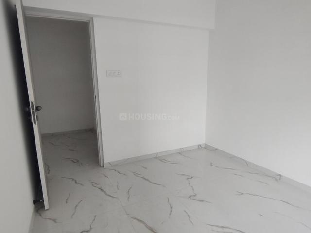 2 BHK Apartment in Ghatkopar West for rent Mumbai. The reference number is 20582710