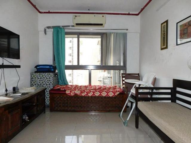 2 BHK Apartment in Ghatkopar West for resale Mumbai. The reference number is 20597576