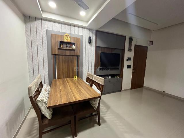 2 BHK Apartment in Ghatlodiya for rent Ahmedabad. The reference number is 18107127
