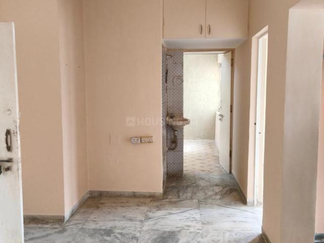 2 BHK Apartment in Ghatlodiya for rent Ahmedabad. The reference number is 19953632