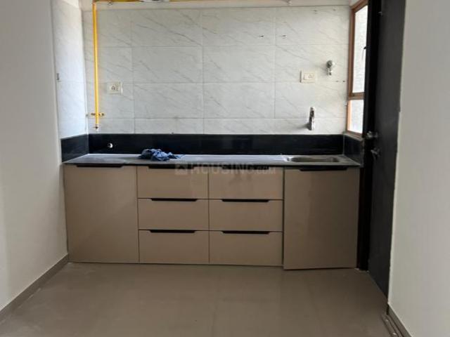 2 BHK Apartment in Ghatlodiya for resale Ahmedabad. The reference number is 20294043