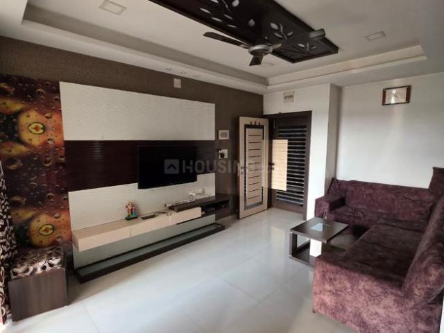 2 BHK Apartment in Ghodasar for resale Ahmedabad. The reference number is 18748341