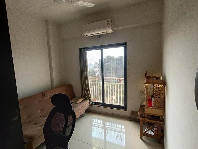 2 BHK Apartment in Ghodasar for resale Ahmedabad. The reference number is 20198992