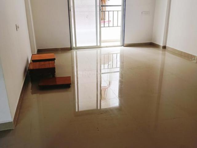 2 BHK Apartment in Ghorpadi for rent Pune. The reference number is 20874346