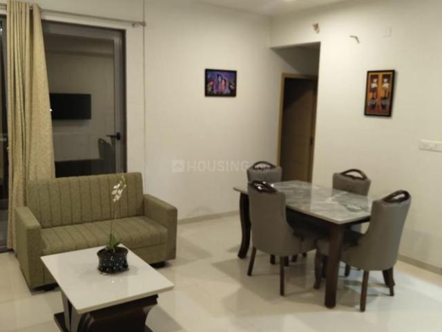 2 BHK Apartment in Gujarat International Finance Tec City for rent Gandhinagar. The reference number is 14638045