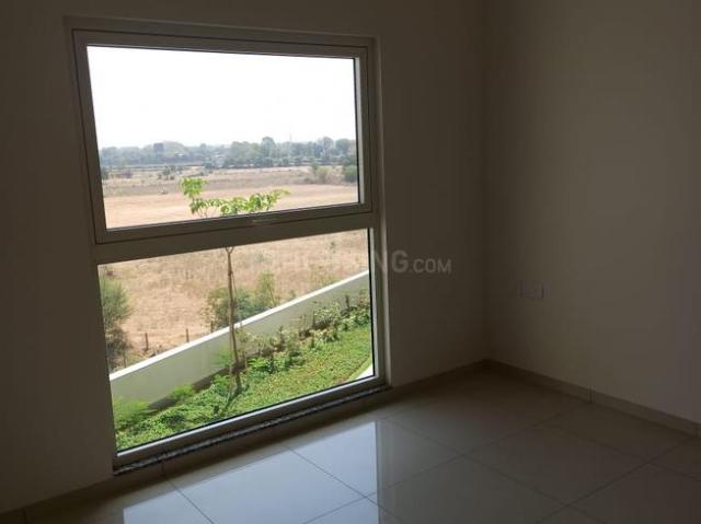 2 BHK Apartment in Gujarat International Finance Tec City for rent Gandhinagar. The reference number is 14074981