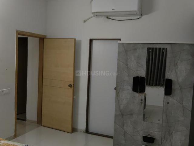 2 BHK Apartment in Gujarat International Finance Tec City for rent Gandhinagar. The reference number is 20511645