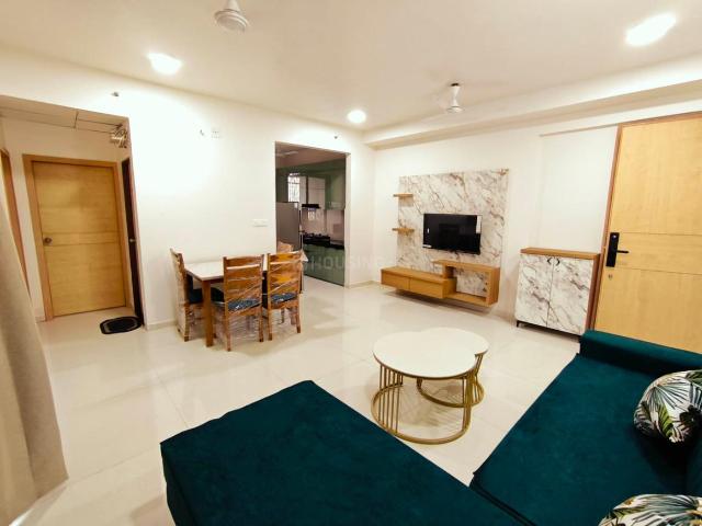 2 BHK Apartment in Gujarat International Finance Tec City for rent Gandhinagar. The reference number is 20631725