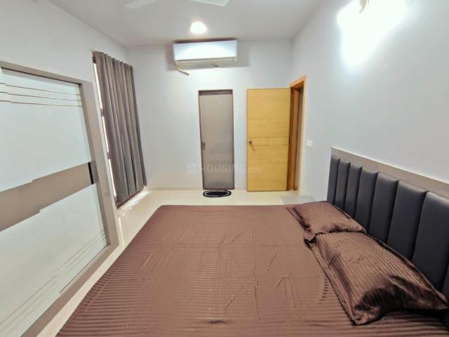 2 BHK Apartment in Gujarat International Finance Tec City for rent Gandhinagar. The reference number is 20634558