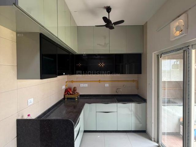 2 BHK Apartment in Gujarat International Finance Tec City for rent Gandhinagar. The reference number is 20735356