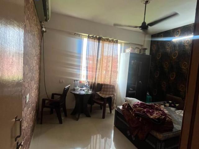 2 BHK Apartment in Gulmohar City for rent Gwalior. The reference number is 20990325