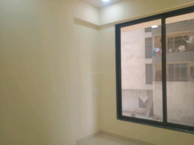 2 BHK Apartment in Dombivli East for rent Thane. The reference number is 18559672