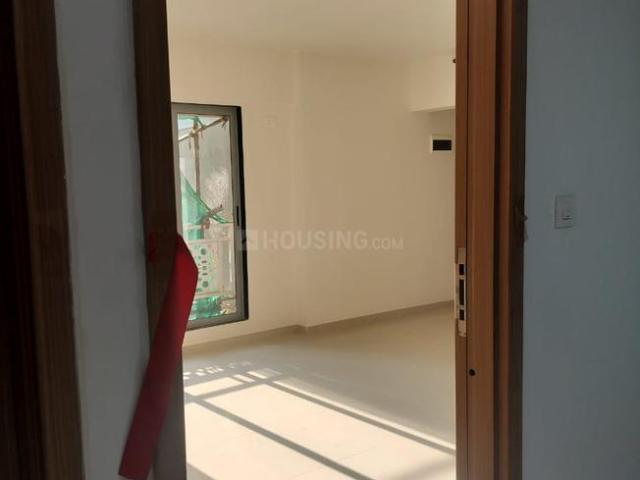 2 BHK Apartment in Dombivli East for rent Thane. The reference number is 18789352