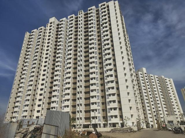 2 BHK Apartment in Dombivli East for rent Thane. The reference number is 19646062