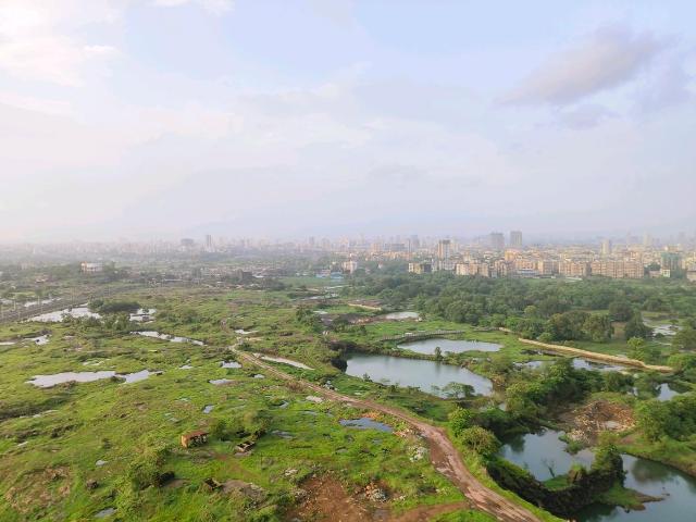 2 BHK Apartment in Dombivli East for rent Thane. The reference number is 20059836