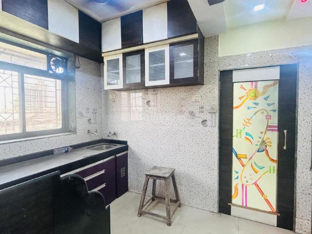 2 BHK Apartment in Dombivli East for rent Thane. The reference number is 20202165