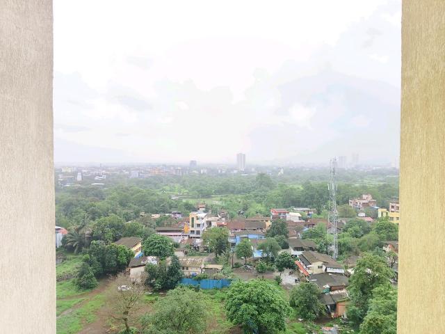 2 BHK Apartment in Dombivli East for rent Thane. The reference number is 20708531