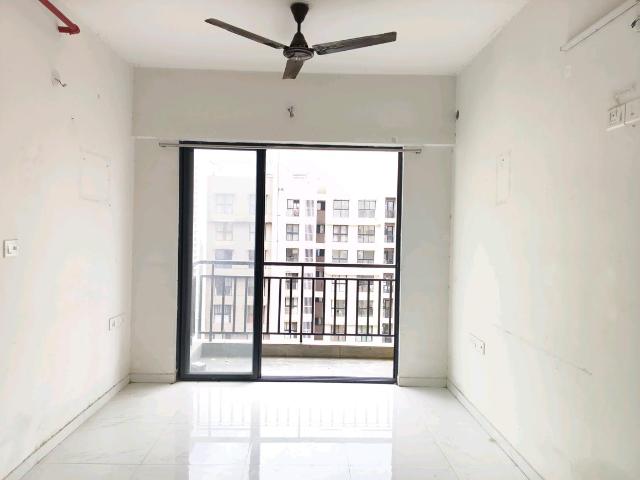 2 BHK Apartment in Dombivli East for rent Thane. The reference number is 20801698