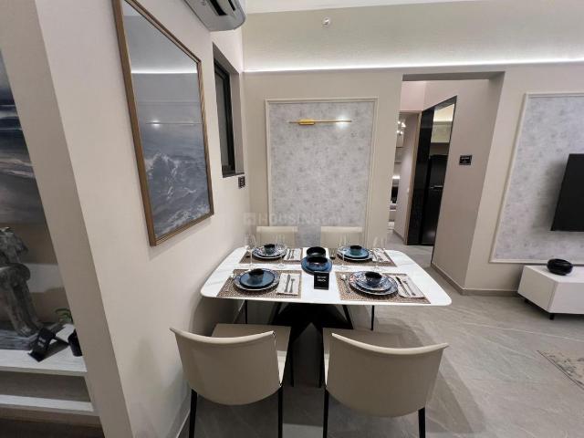 2 BHK Apartment in Dombivli East for resale Thane. The reference number is 19508390