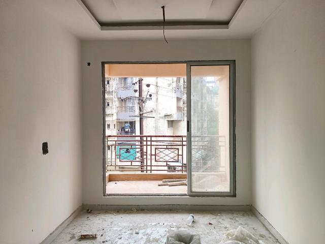 2 BHK Apartment in Dombivli East for resale Thane. The reference number is 19875139