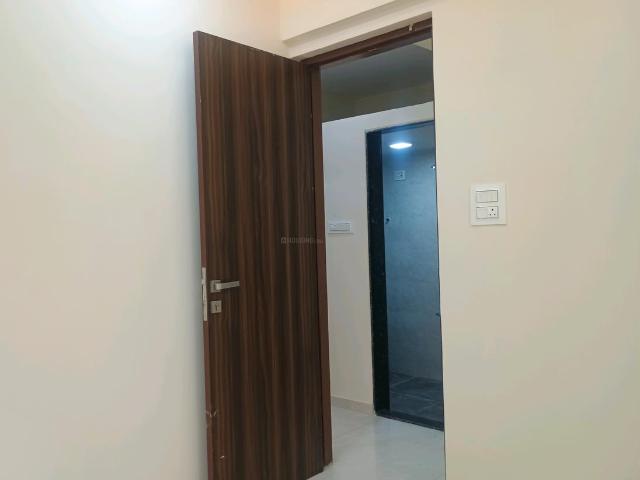 2 BHK Apartment in Dombivli East for resale Thane. The reference number is 20444707
