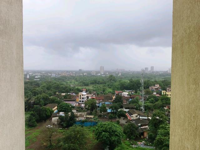 2 BHK Apartment in Dombivli East for resale Thane. The reference number is 20802662