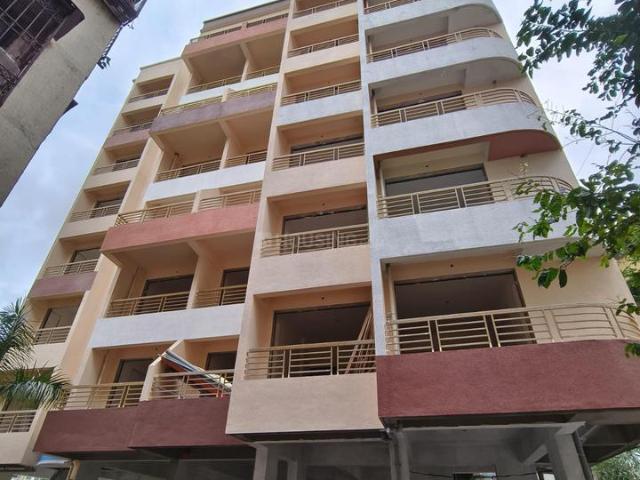 2 BHK Apartment in Dombivli West for resale Thane. The reference number is 14878431