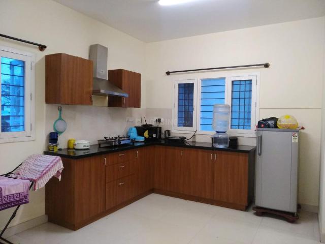 2 BHK Apartment in Domlur Layout for rent Bengaluru. The reference number is 19894339