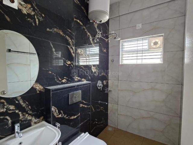 2 BHK Apartment in Domlur Layout for rent Bengaluru. The reference number is 20891833