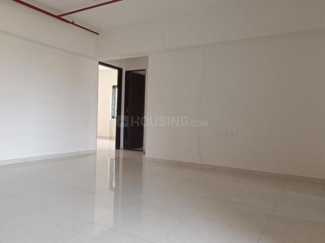 2 BHK Apartment in Dadar East for rent Mumbai. The reference number is 18351765