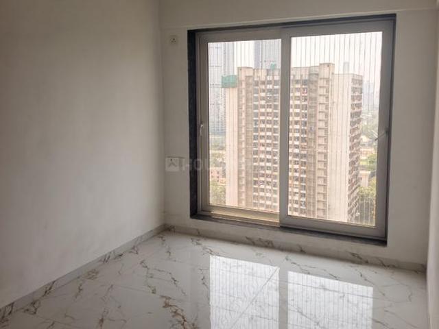 2 BHK Apartment in Dadar East for rent Mumbai. The reference number is 19841079