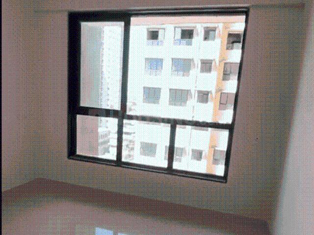 2 BHK Apartment in Dadar East for rent Mumbai. The reference number is 19926306