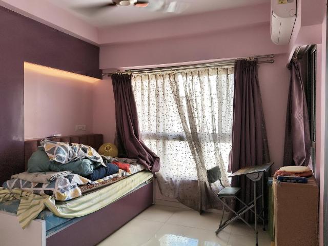 2 BHK Apartment in Dadar East for rent Mumbai. The reference number is 19008671