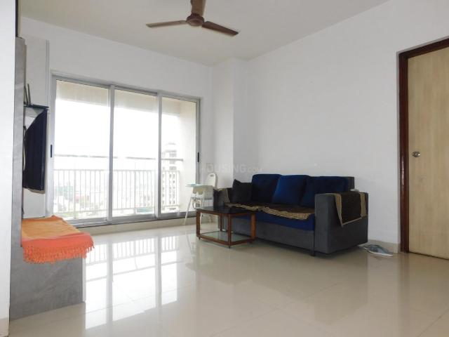 2 BHK Apartment in Dadar East for resale Mumbai. The reference number is 20038599
