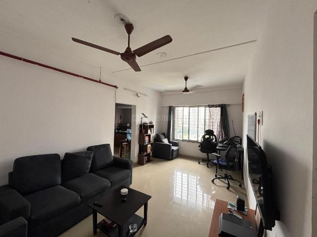 2 BHK Apartment in Dadar East for resale Mumbai. The reference number is 20484332